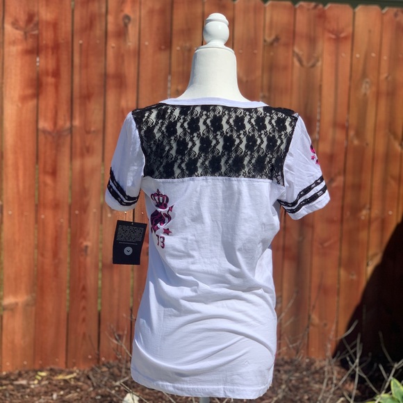 Sinful - Picture 3 of 4